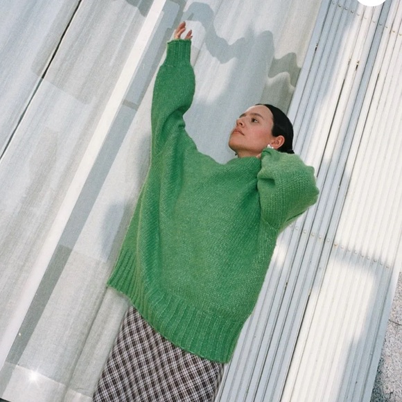 Lisa Says Gah Cece Turtleneck - Fern - Picture 3 of 4